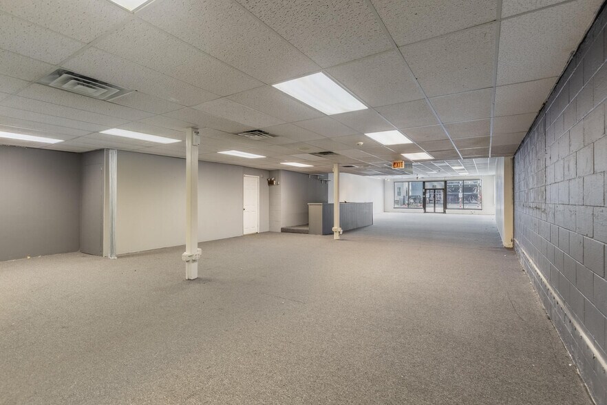 More Photos Of 18 Water St, Danvers Storefront Retail Office For Sale