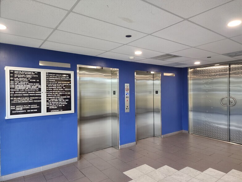 More Photos Of 4160 W 16th Ave, Hialeah Office For Lease