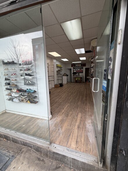 More Photos Of 1069 Flatbush Ave, Brooklyn Storefront For Lease