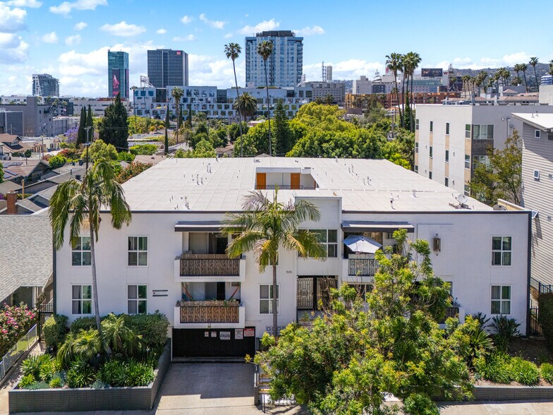 Primary Photo Of 1545 Gordon St, Los Angeles Multifamily For Sale