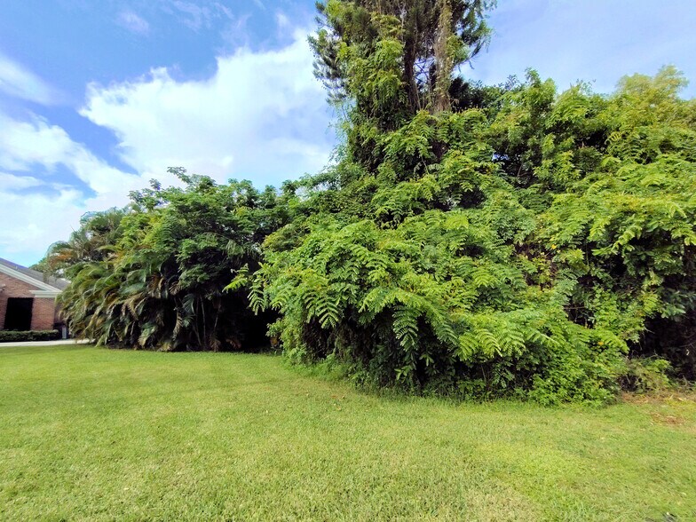 More Photos Of 5470 SE Ebbtide Ave, Stuart Land For Sale