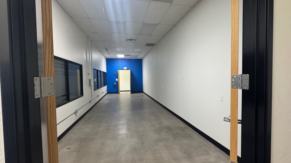 More Photos Of 6155 Corte Del Cedro, Carlsbad Research And Development For Lease