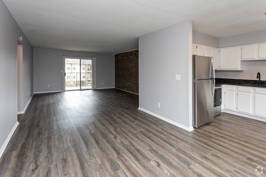 More Photos Of 300 W Midvale Ave, Chattanooga Apartments For Sale