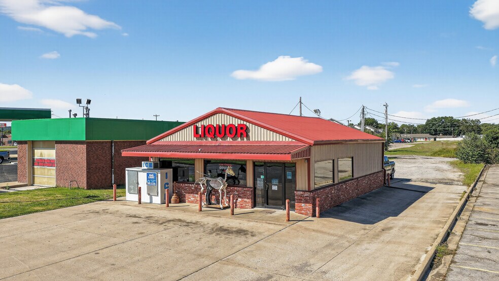 More Photos Of 1199 John Dahl Ave, Pawhuska General Retail For Sale