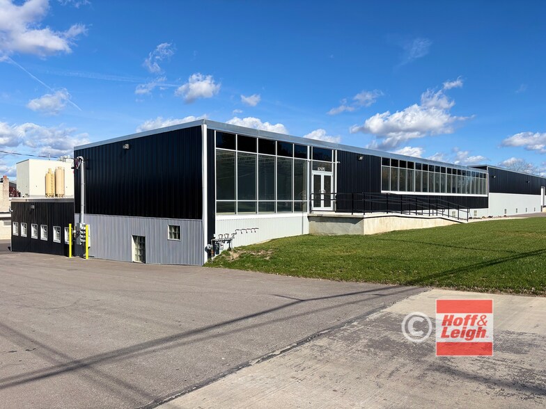 Primary Photo Of 26241 Cannon Rd, Bedford Heights Warehouse For Sale