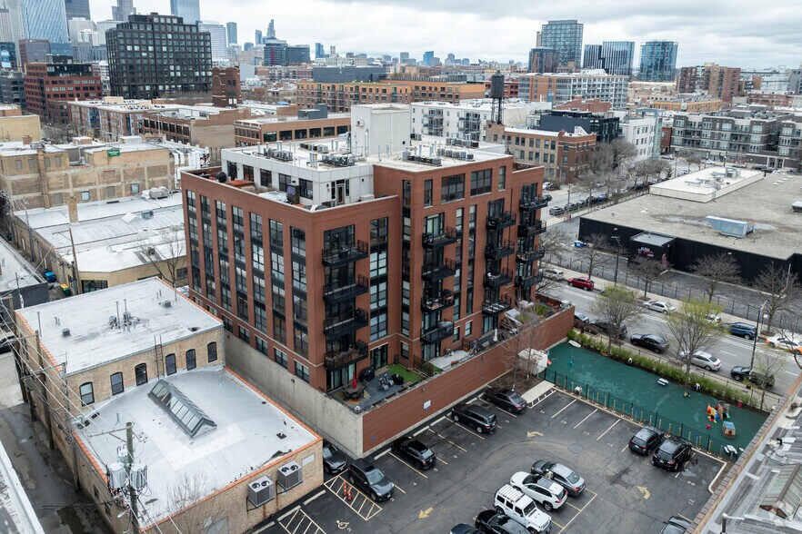 More Photos Of 1260 W Washington Blvd, Chicago Multifamily For Sale