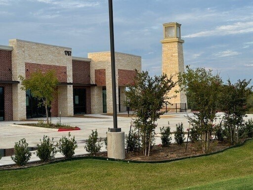 More Photos Of 1767 Old State Highway 24, Little Elm Unknown For Lease