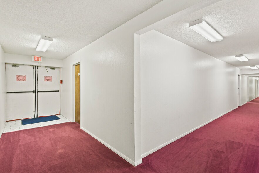 More Photos Of 3601 E Moody Blvd, Bunnell Religious Facility For Sale