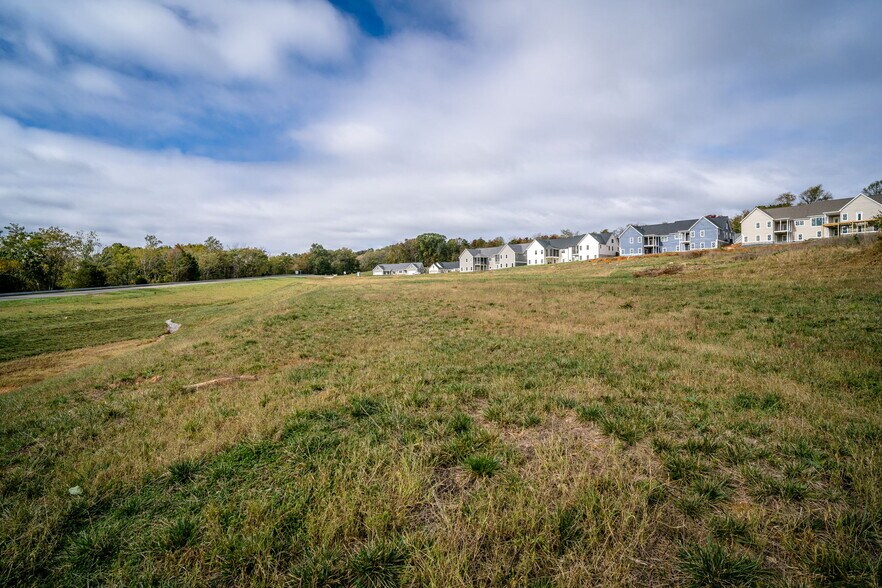 More Photos Of tbd White Hill Road, Staunton General Retail For Lease
