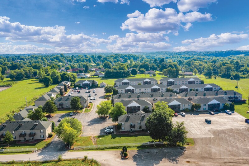 More Photos Of 111 Erie Ct, Shepherdsville Apartments For Sale