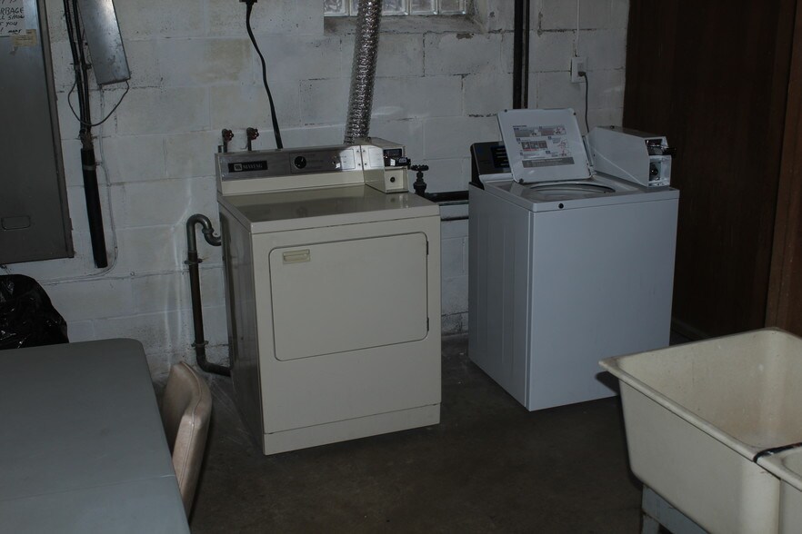 More Photos Of 1101 Broadway St, East McKeesport Apartments For Sale