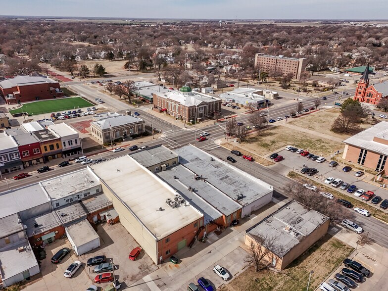 More Photos Of 724 N Main St, Newton Storefront For Sale