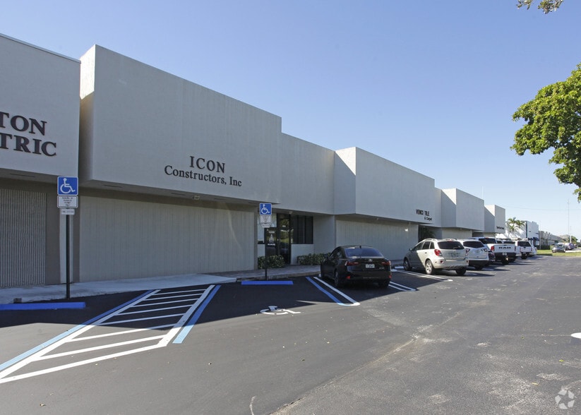 Primary Photo Of 12350-12360 Wiles Rd, Coral Springs Warehouse For Lease