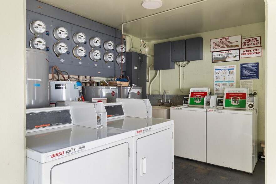 More Photos Of 287 Wai Nani Way, Honolulu Apartments For Sale