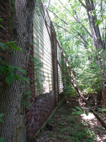 More Photos Of 71 Dreamland Park Dr, Fleetwood Apartments For Sale