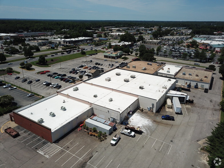 More Photos Of 11300-11390 Midlothian Tpke, Richmond General Retail For Lease