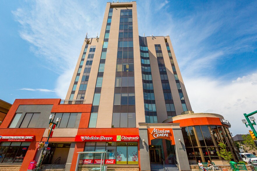 More Photos Of 2303 4th St SW, Calgary Medical For Lease