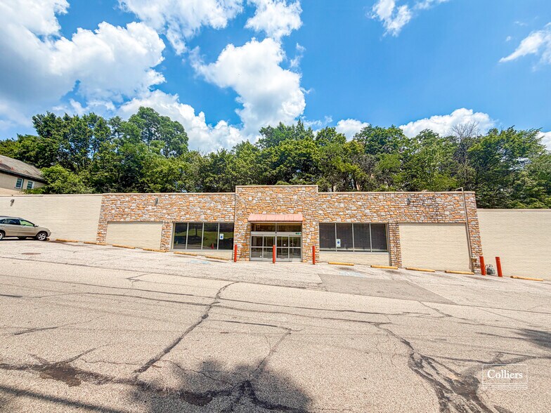 Primary Photo Of 2928 Sheraden Blvd, Pittsburgh Freestanding For Lease
