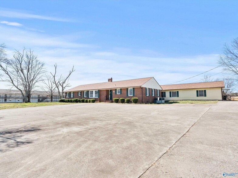 More Photos Of 3621 Winchester Rd, New Market General Retail For Sale