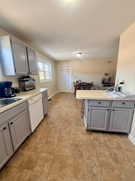 More Photos Of 1557 1st New Hampshire Tpke, Northwood Storefront Retail Residential For Sale