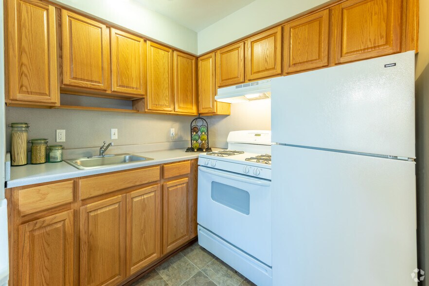 More Photos Of 20600 Balfour St, Harper Woods Apartments For Sale