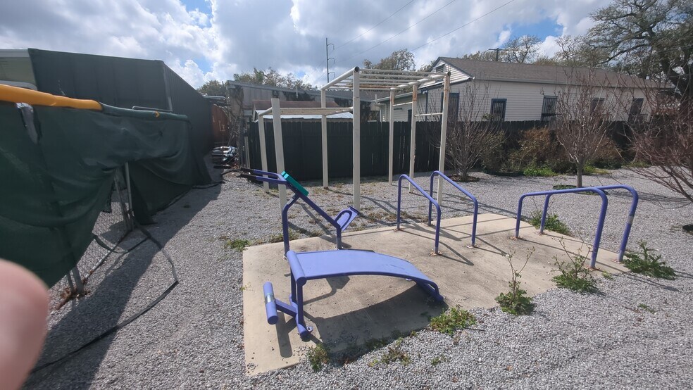 More Photos Of 1440 N Dorgenois St, New Orleans Freestanding For Lease