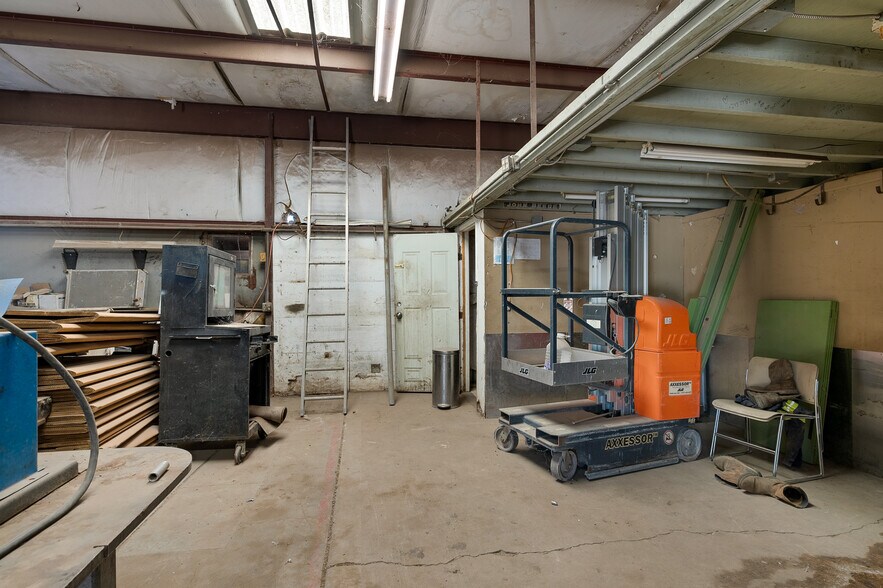 More Photos Of 8920 S Eisenhower Rd, Tucson Contractor Storage Yard For Sale