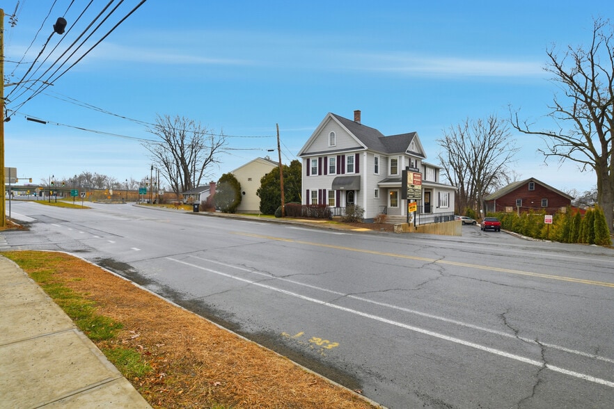 More Photos Of 355 Bridge St, Northampton Office For Lease