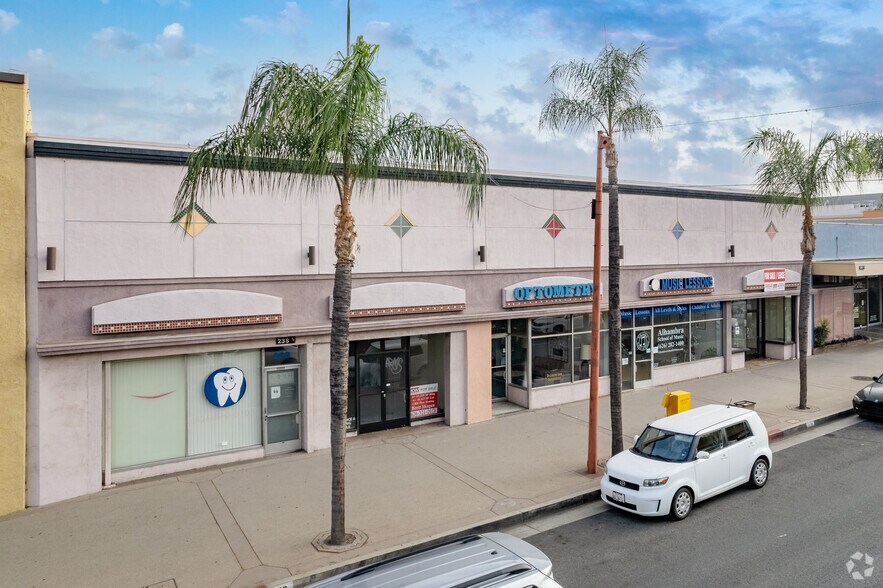 More Photos Of 222-238 E Main St, Alhambra Storefront For Lease