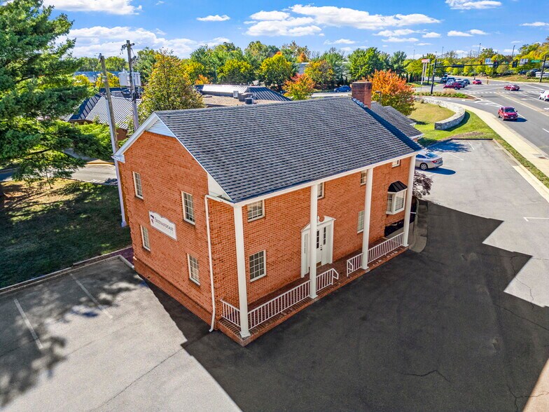 More Photos Of 650 Millwood Ave, Winchester Office For Lease