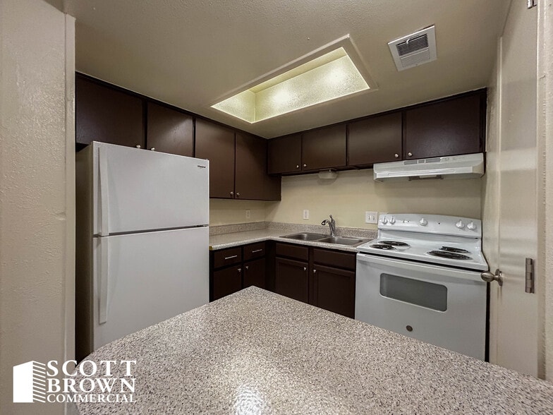 More Photos Of 2431 Stella St, Denton Apartments For Sale