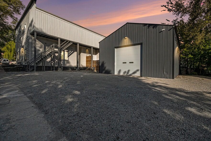 More Photos Of 2601-2603 N 45th St, Omaha Office Residential For Sale