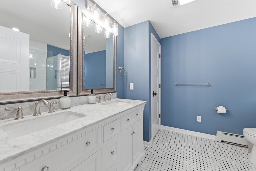 More Photos Of 149 Union Ave, Saratoga Springs Hospitality For Sale