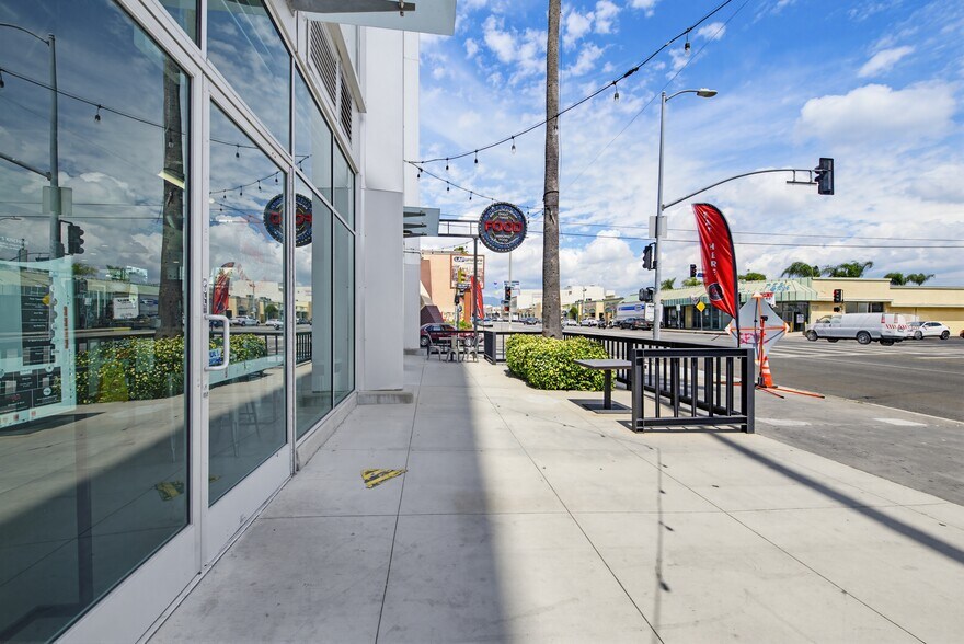 More Photos Of 8155 Van Nuys Blvd, Van Nuys Apartments For Lease