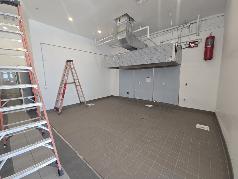 More Photos Of 7320-7340 Monterey St, Gilroy Restaurant For Lease