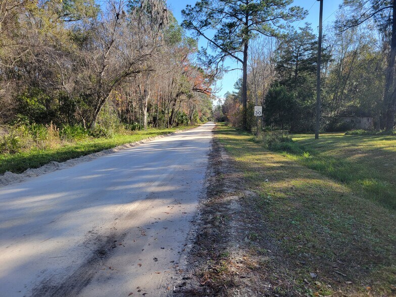 More Photos Of 12001 Highway 441 S, Micanopy Restaurant For Sale