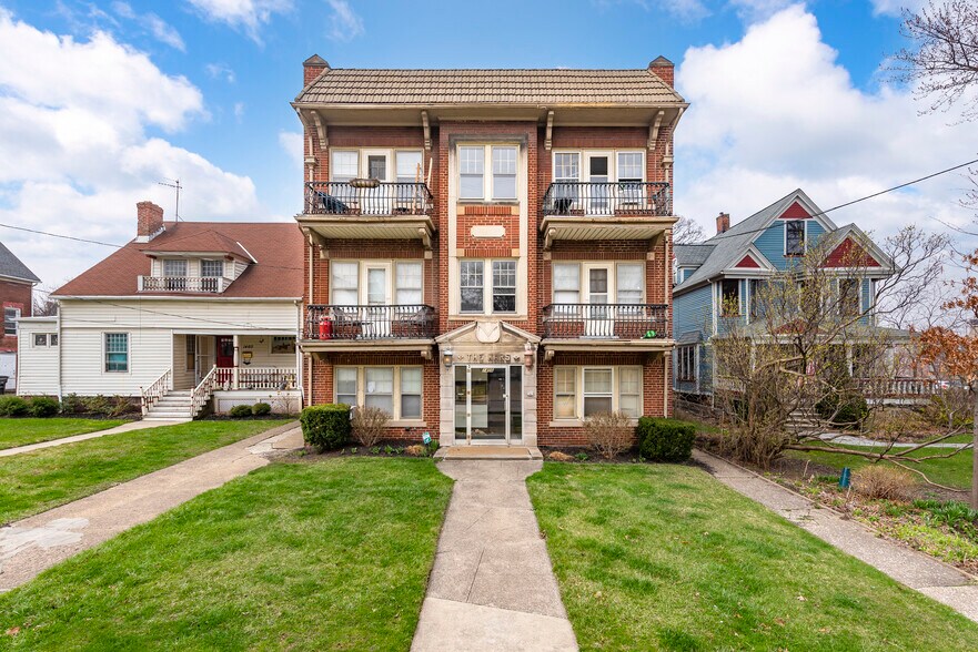 Primary Photo Of 1456 W 110th St, Cleveland Apartments For Sale