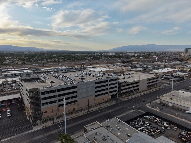 More Photos Of 1900 Industrial Rd, Las Vegas Parking Garage For Lease