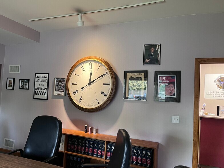 More Photos Of 623 Post Rd, Warwick Office For Sale