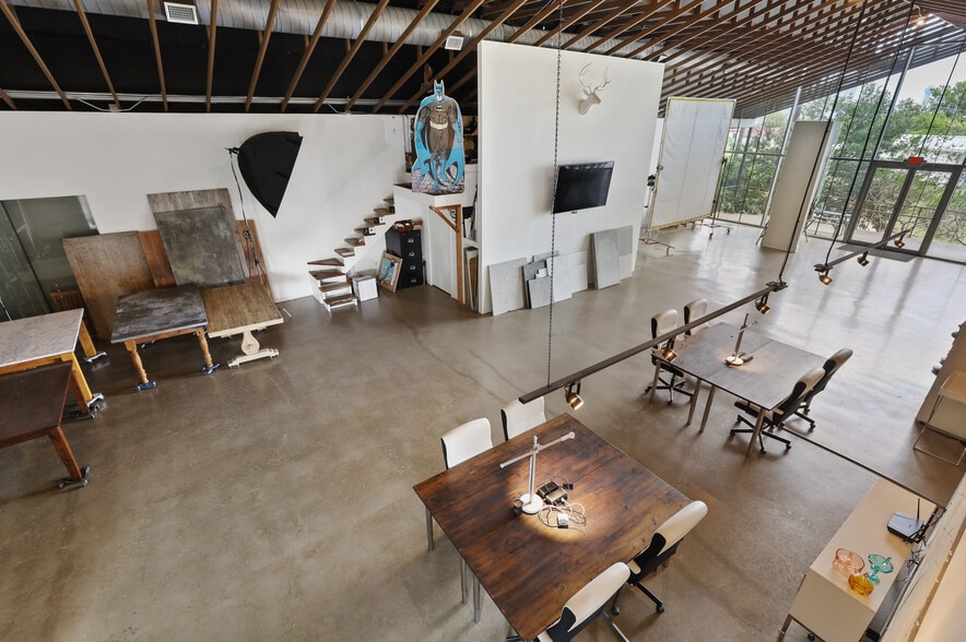More Photos Of 1007 Folsom St, Dallas Loft Creative Space For Sale
