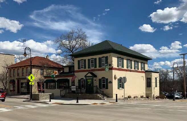 More Photos Of N88W16495 Main St, Menomonee Falls Restaurant For Lease