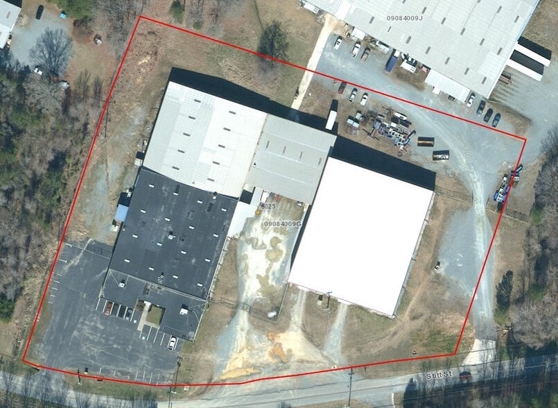 More Photos Of 6027 Stitt St, Monroe Warehouse For Lease