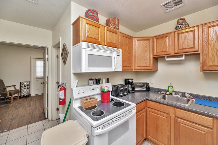 More Photos Of 776-778 Wickenburg Way, Wickenburg Multifamily For Sale