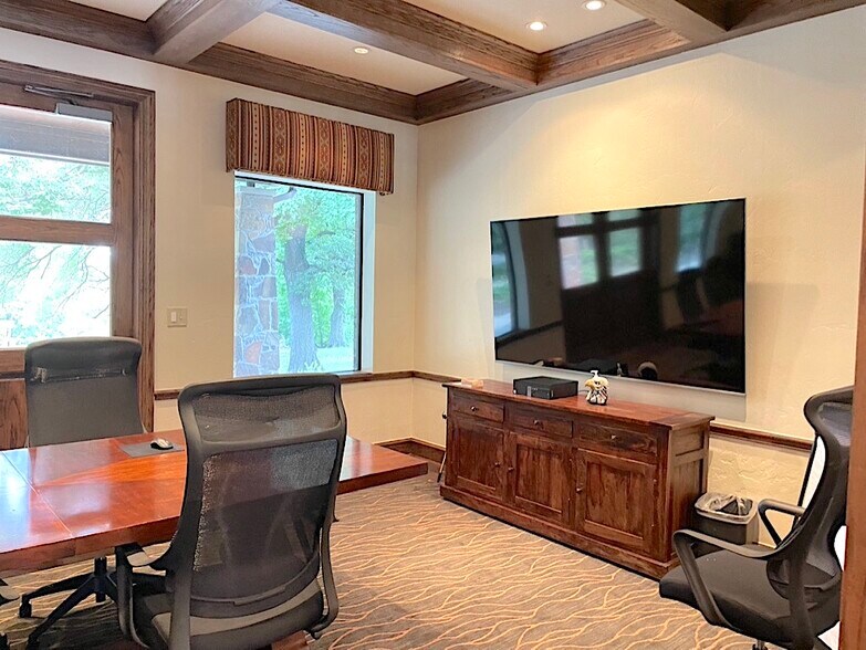 More Photos Of 6190 Virginia Pky, McKinney Medical For Lease