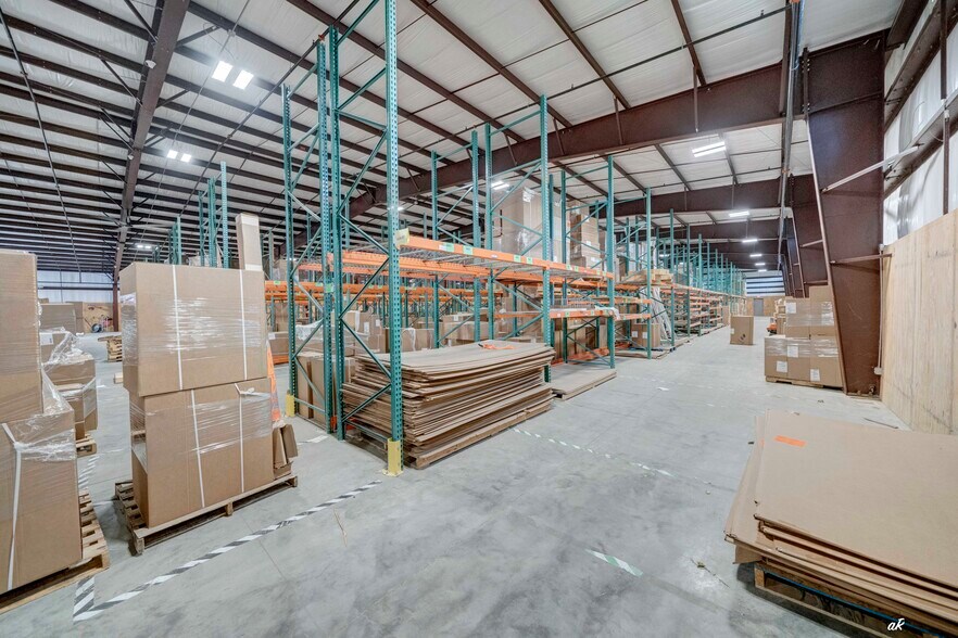 More Photos Of 17684 Cordova Pl, Panama City Beach Distribution For Sale