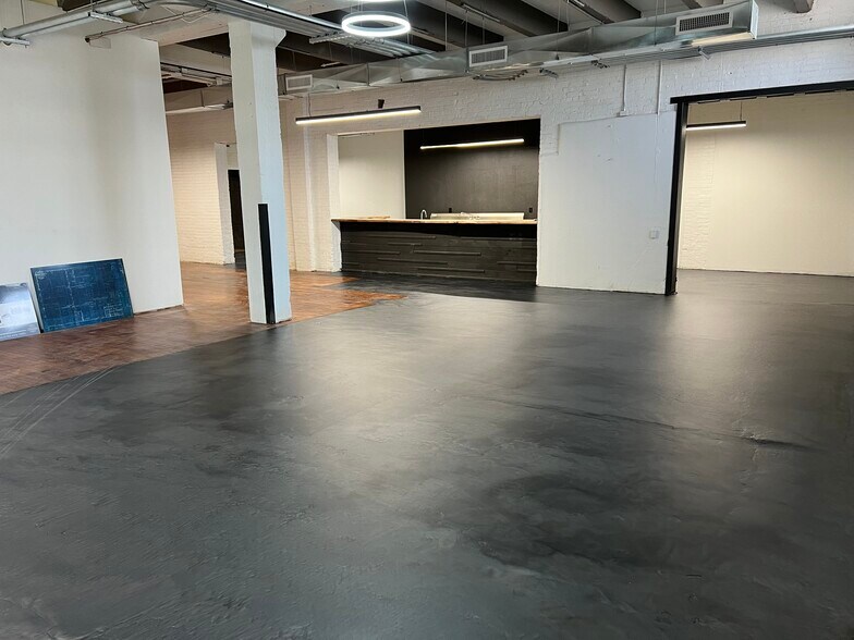 More Photos Of 601 SE 5th St, Topeka Office For Lease