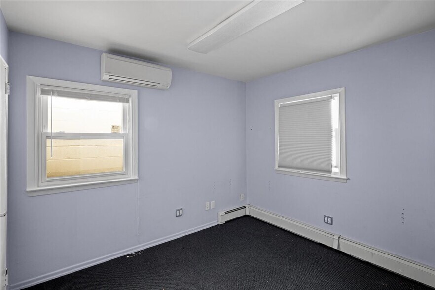 More Photos Of 25-31-25-33 Francis Lewis Blvd, Flushing Office Residential For Sale