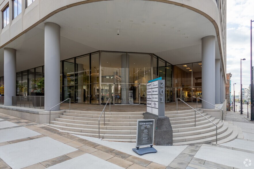 More Photos Of 201 E 4th St, Cincinnati Office For Lease