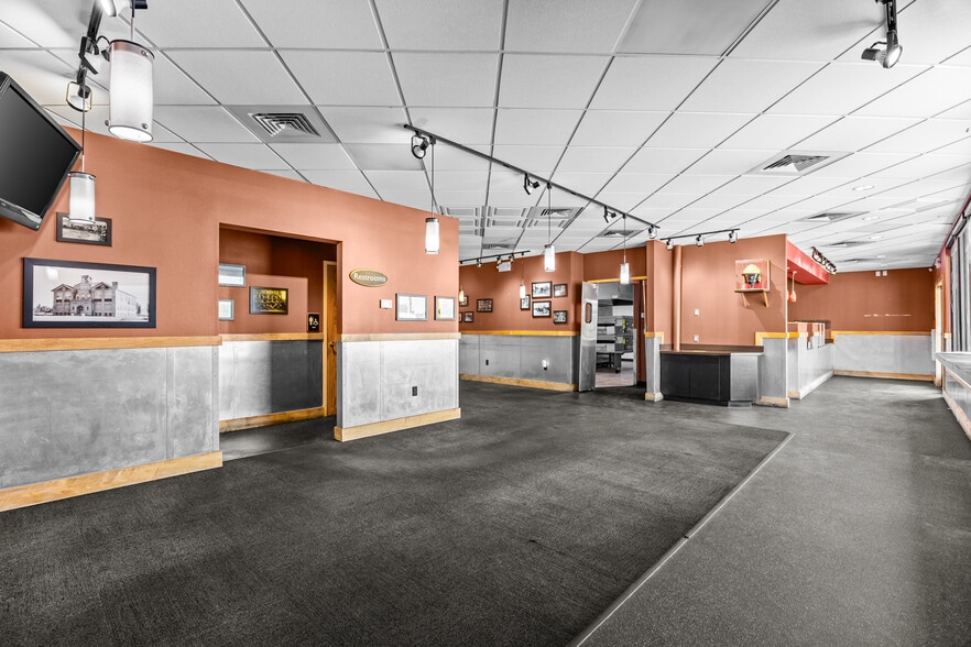 More Photos Of 1041 Highway 6 And 50, Fruita Fast Food For Sale