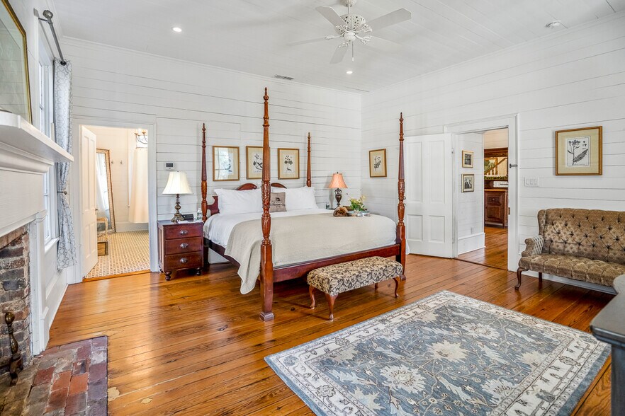 More Photos Of 3603 FM 1725 Rd, Willis Lodge Meeting Hall For Sale